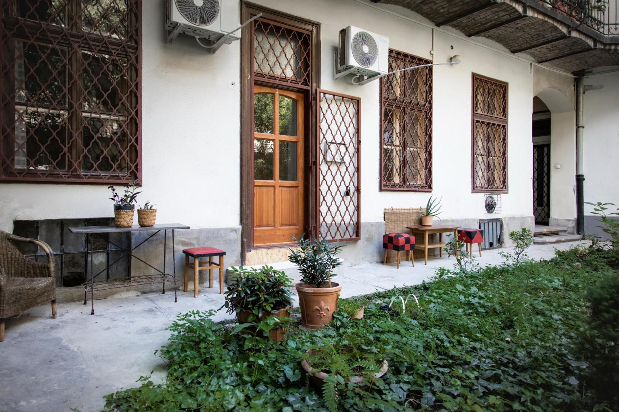 Budapestayz - Lonyay Studios Budapeste Exterior foto